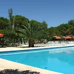 Hotell Irinna 3*