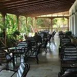 Irinna Hotell 3*