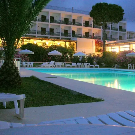 Irinna Hotel