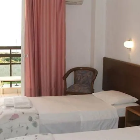 Irinna Hotel Svoronata