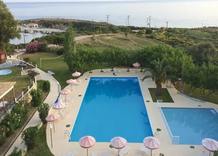 Irinna Hotel Svoronata